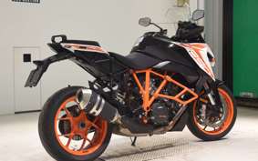 KTM 1290 SUPER DUKE GT 2020