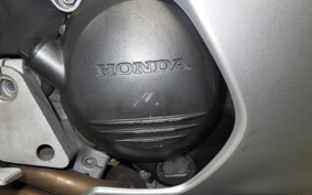 HONDA VFR800 2005 RC46