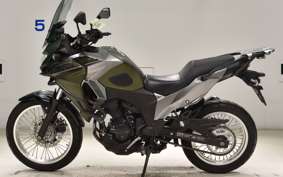KAWASAKI VERSYS X250 A 2008 LE250D