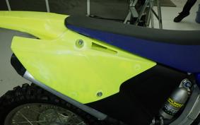 YAMAHA YZ125