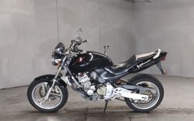 HONDA HORNET250 MC31