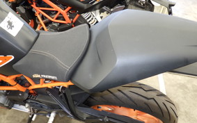 KTM 390 RC 2016