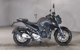 YAMAHA FZ25 RG42