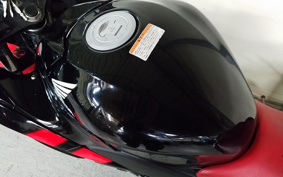 HONDA CBR250R ABS MC41