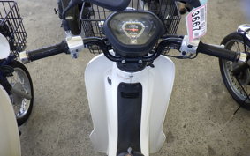 HONDA C50 SUPER CUB 2013 AA04