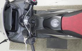YAMAHA T-MAX 560 T 2026 SJ21J