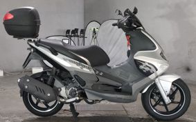 GILERA RUNNER ST125 ..