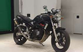 SUZUKI BANDIT 250 V Type GJ77A
