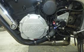 KAWASAKI GPZ900R NINJA 1995 ZX900A