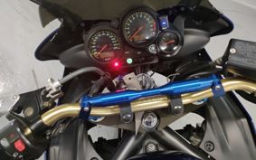 YAMAHA FZS1000 FAZER RN06