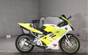 SUZUKI GSX-R250 GJ72A