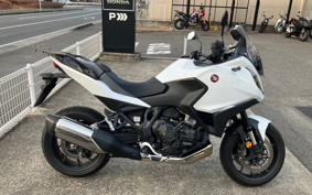 HONDA NT1100 2022 SC84
