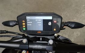 KTM 890 DUKE R 2021 TU940