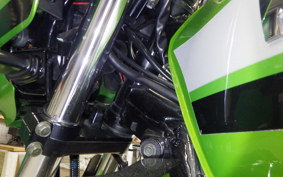 KAWASAKI ZRX1200 R 2003