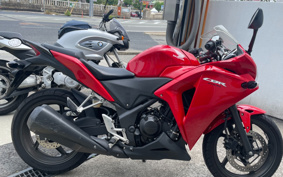 HONDA CBR250R MC41