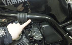 YAMAHA FZ400 1997 4YR