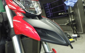 DUCATI HYPERSTRADA 820 2017
