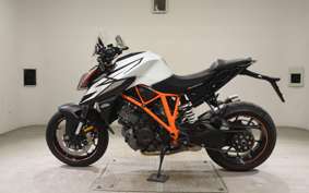 KTM 1290 SUPER DUKE R 2021