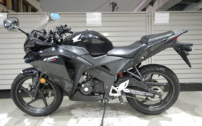 HONDA CBR125R JC50
