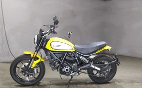 DUCATI  DUCATI  SCRAMBLER  ICON  K00AA