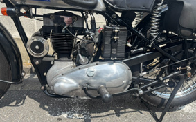 TRIUMPH DAYTONA T70