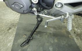 DUCATI MONSTER 696 2013
