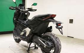 HONDA X-ADV 750 2026 RH21