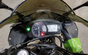 YAMAHA YZF-R25 RG10J