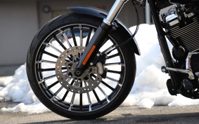 HARLEY FXBR 2026 YE9