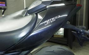 TRIUMPH STREET TRIPLE S 2018