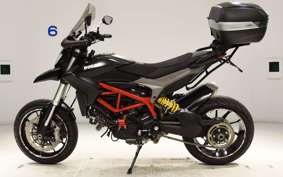 DUCATI HYPERMOTARD 820 2014