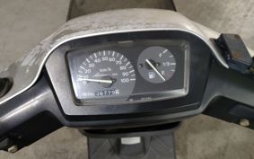SUZUKI ADDRESS V100 CE11A