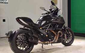 DUCATI DIAVEL DARK 2015