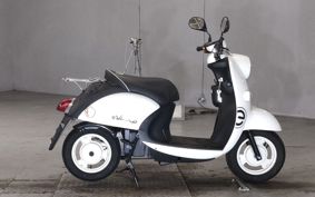 YAMAHA E-VINO SY11J