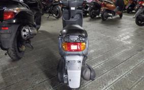 YAMAHA JOG POCHE 2013 SA08J