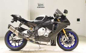 YAMAHA YZF-R1 M 2015