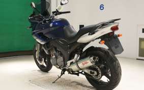 YAMAHA TDM900 2005