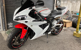YAMAHA YZF-R1 2005 RN13