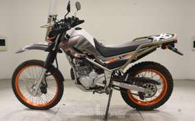 YAMAHA SEROW 250 Gen.2 2023 DG17J
