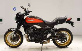 KAWASAKI Z900RS 2018 ZR900C