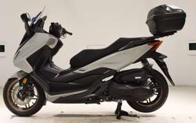 HONDA FORZA 250 MF17