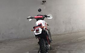 YAMAHA TT250 1LN