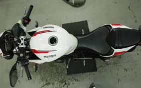 TRIUMPH STREET TRIPLE S 2020
