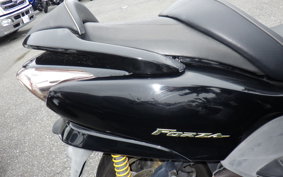 HONDA FORZA Z 2010 MF08