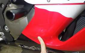 HONDA CBR1000RR 2005