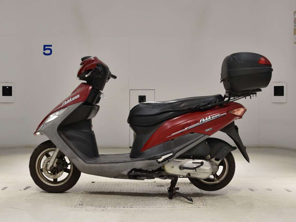 Фото Suzuki ADDRESS V125 с японского аукциона