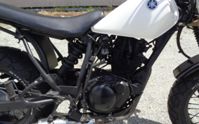 YAMAHA TW225 DG09J
