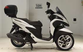 YAMAHA TRICITY 125 SE82J