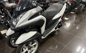 YAMAHA TRICITY 125 SE82J