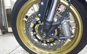 KAWASAKI Z900RS SE 2025 ZR900K